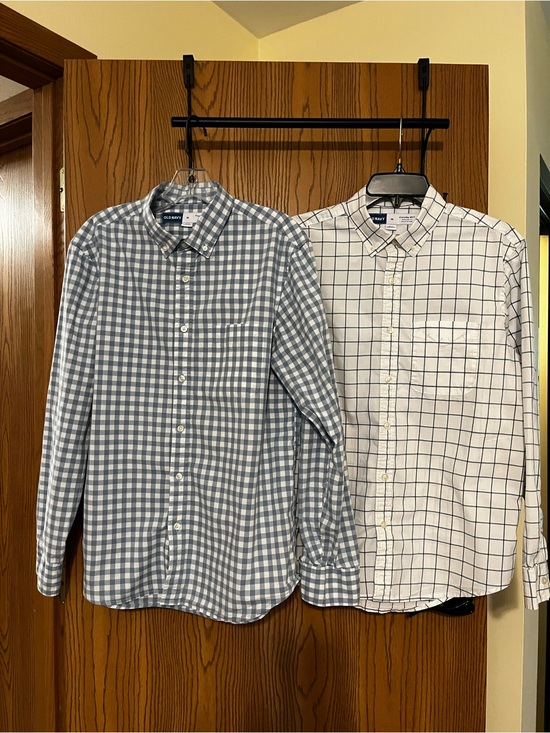 Old Navy Other - Set of 2 Old Navy Men’s Sz M Everyday Regular Fit Shirts Blue and White
